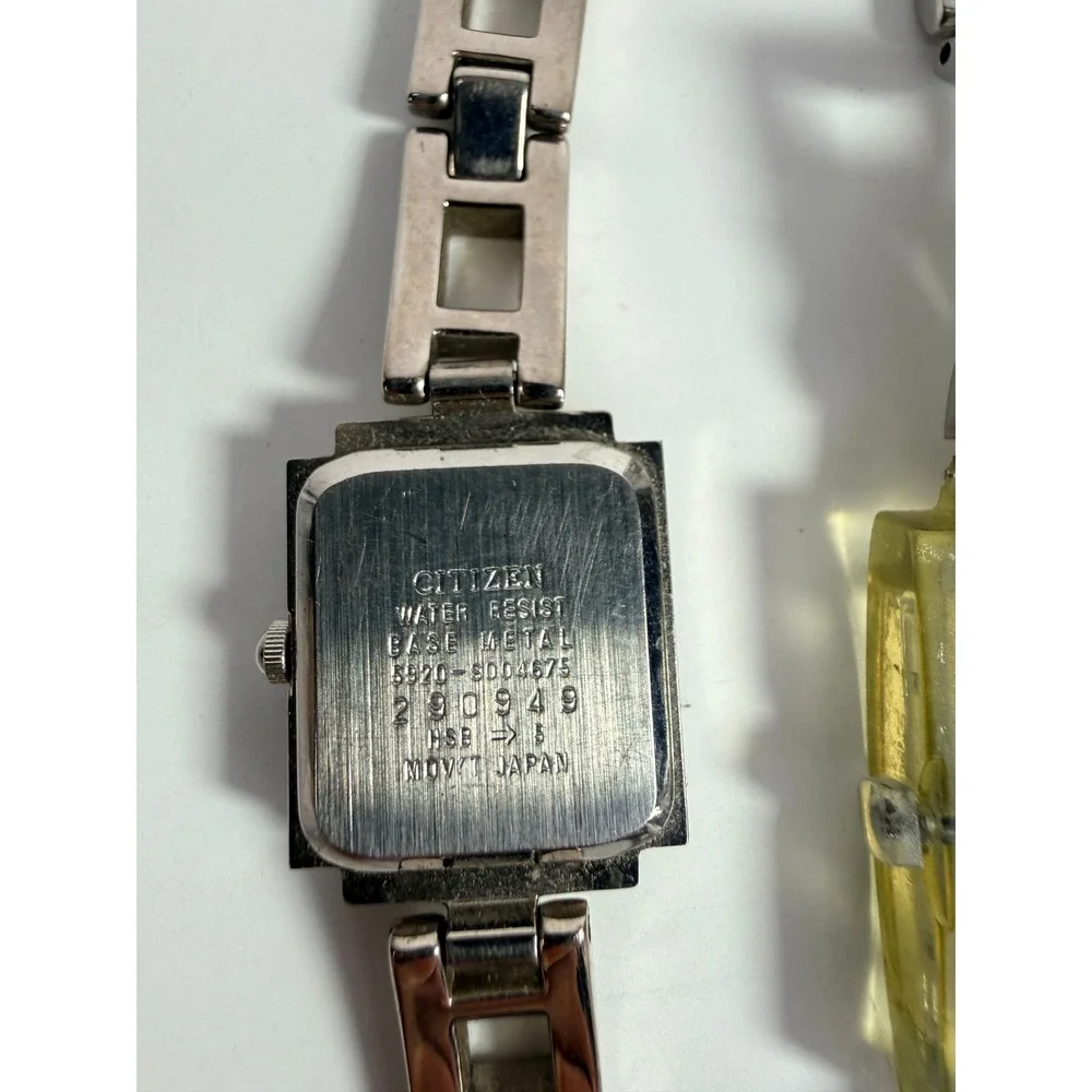 Vintage Ladies Watch Lot Citizen 5920-S004675 Swatch Square Fossil f2 ES-9382